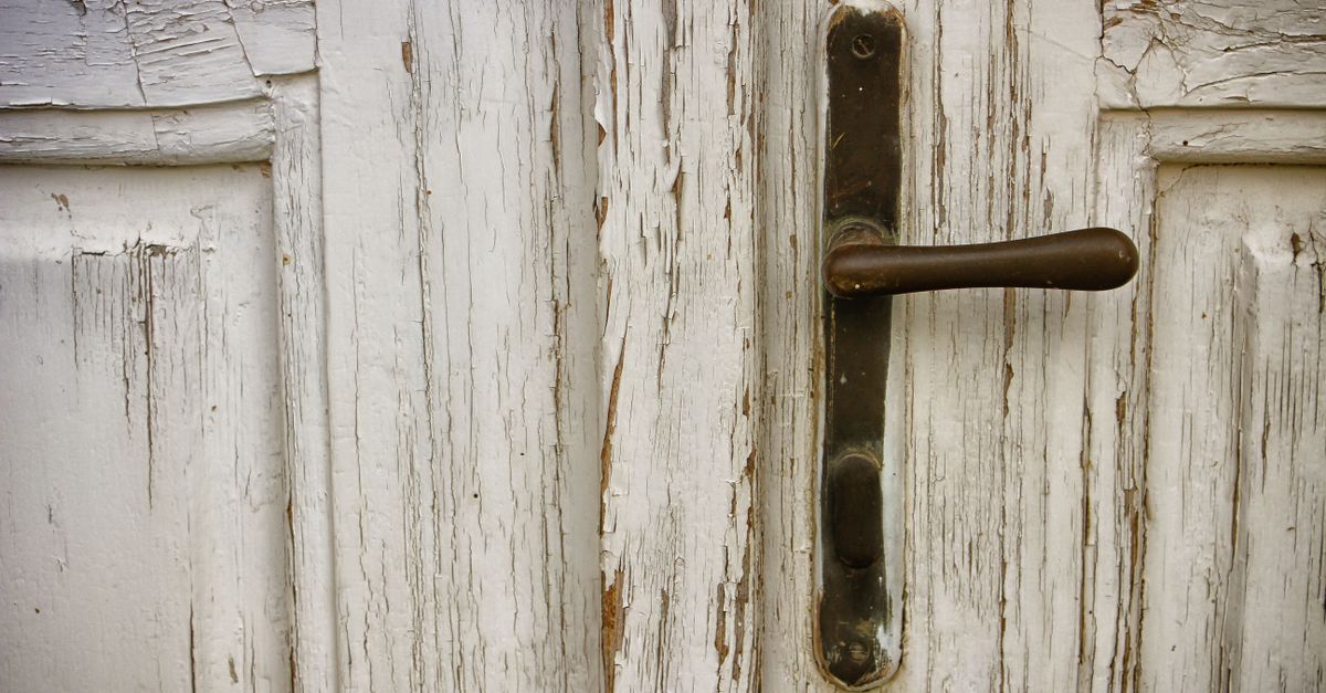 front door lock key — Fayette County Locksmith