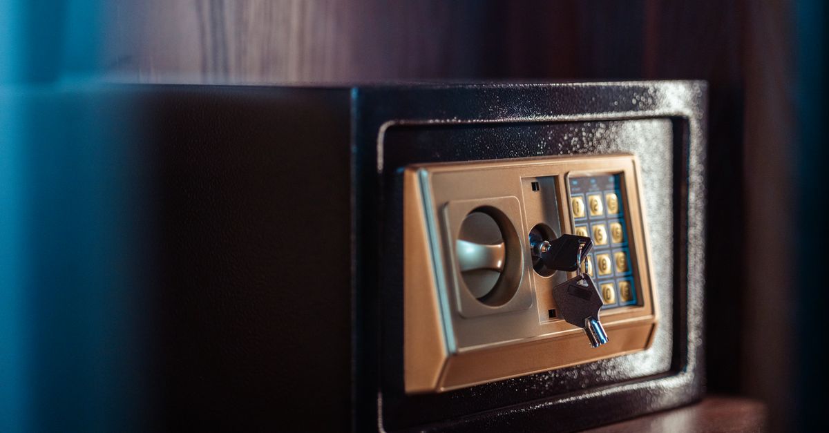 front door lock key — Fayette County Locksmith