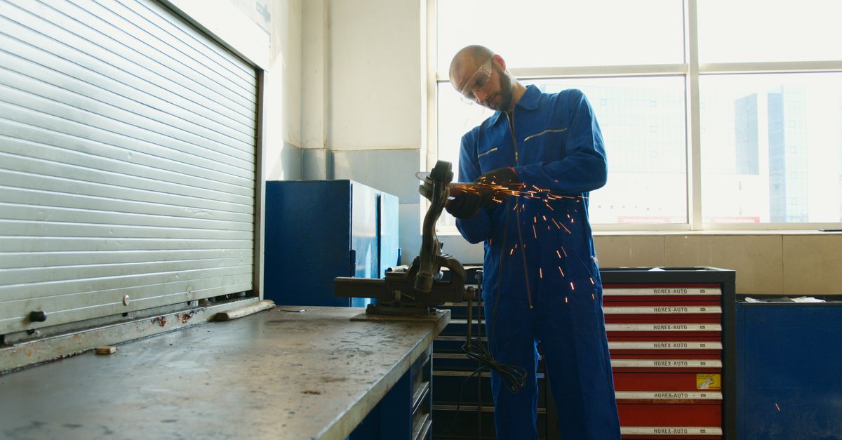 locksmith service technician — Fayette County Locksmith